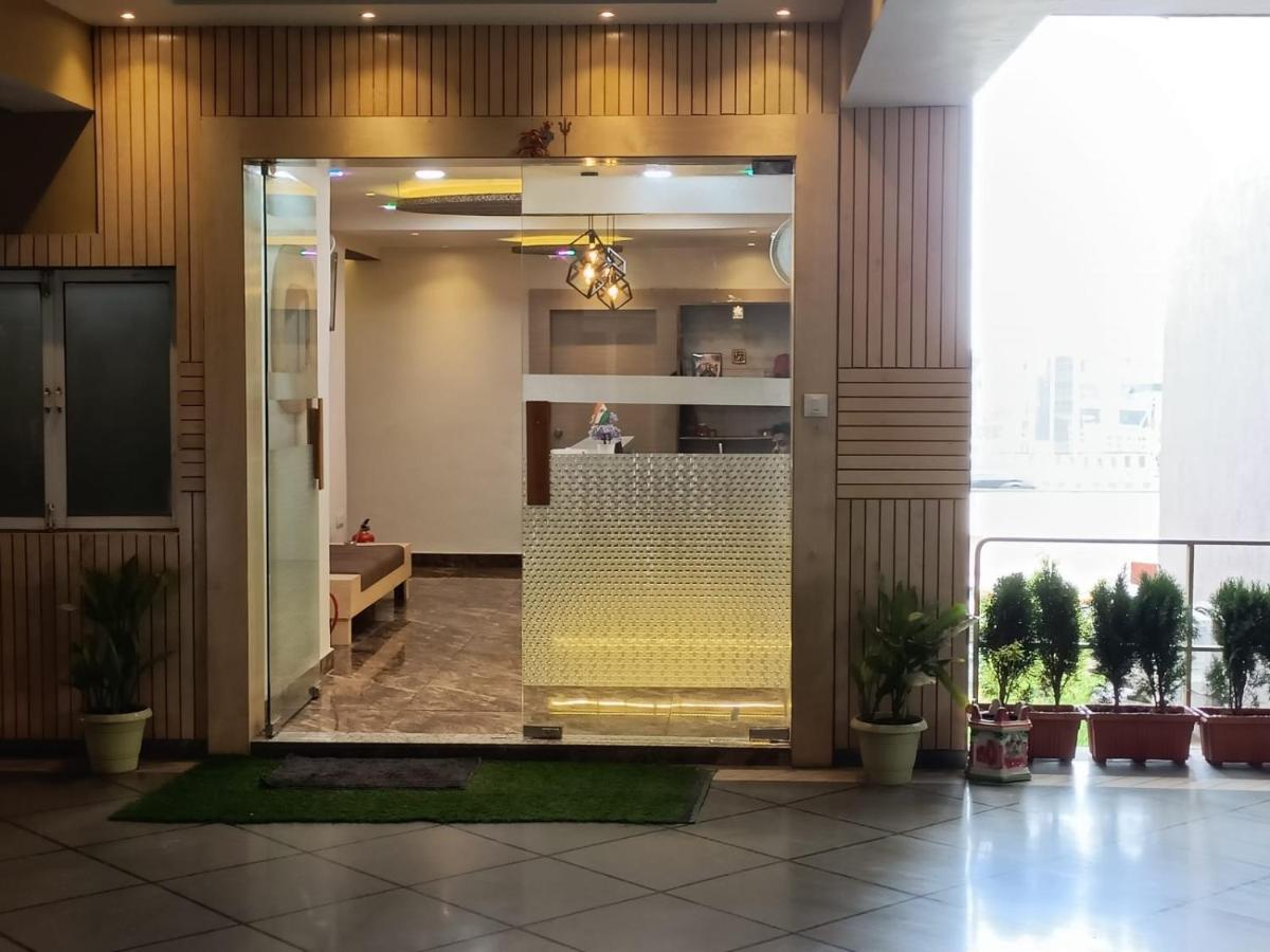 Fabhotel Symphony Grand Ahmedabad Ngoại thất bức ảnh