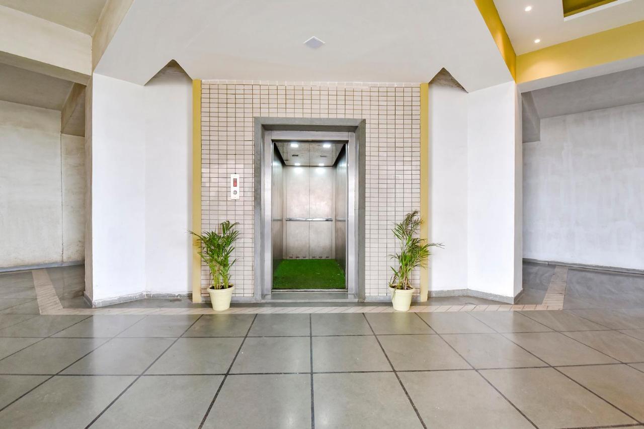 Fabhotel Symphony Grand Ahmedabad Ngoại thất bức ảnh