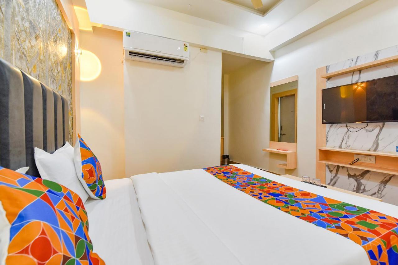 Fabhotel Symphony Grand Ahmedabad Ngoại thất bức ảnh