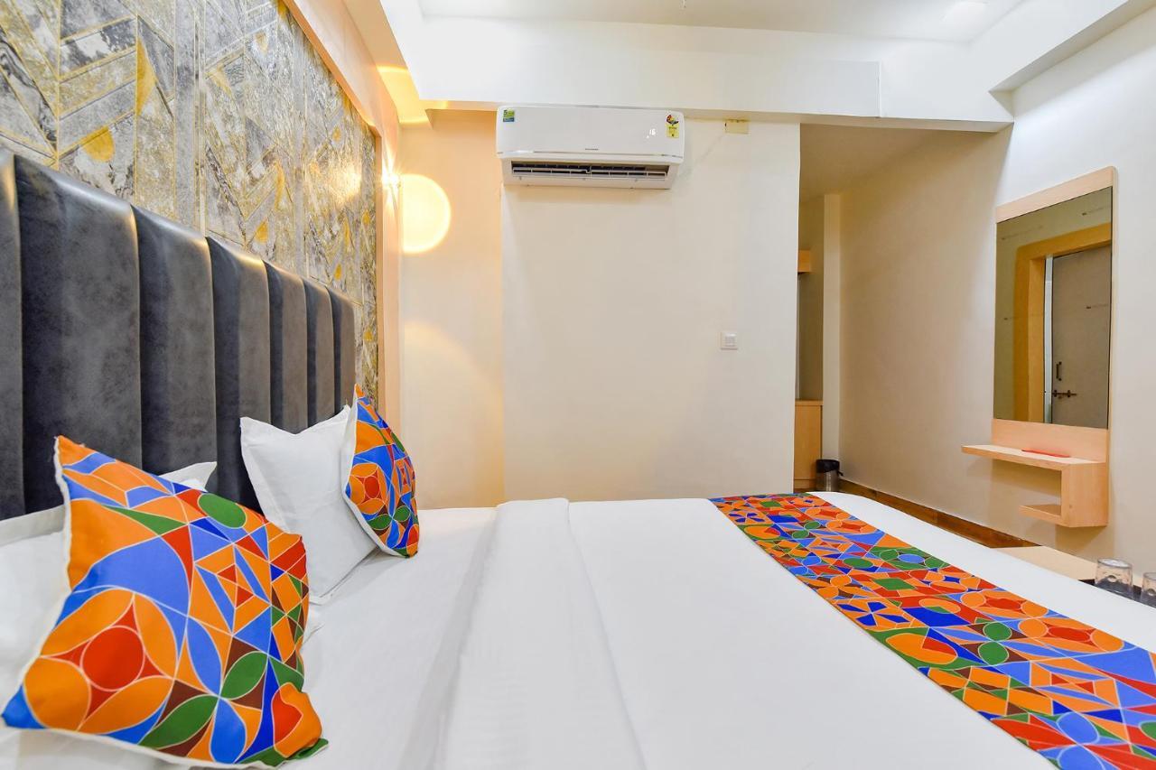 Fabhotel Symphony Grand Ahmedabad Ngoại thất bức ảnh