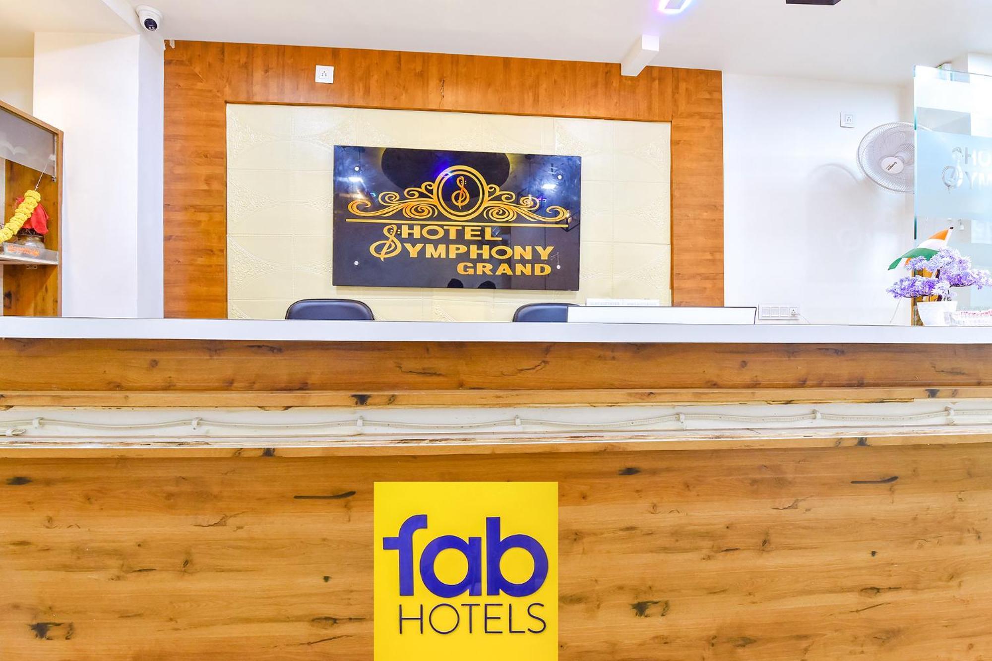 Fabhotel Symphony Grand Ahmedabad Ngoại thất bức ảnh