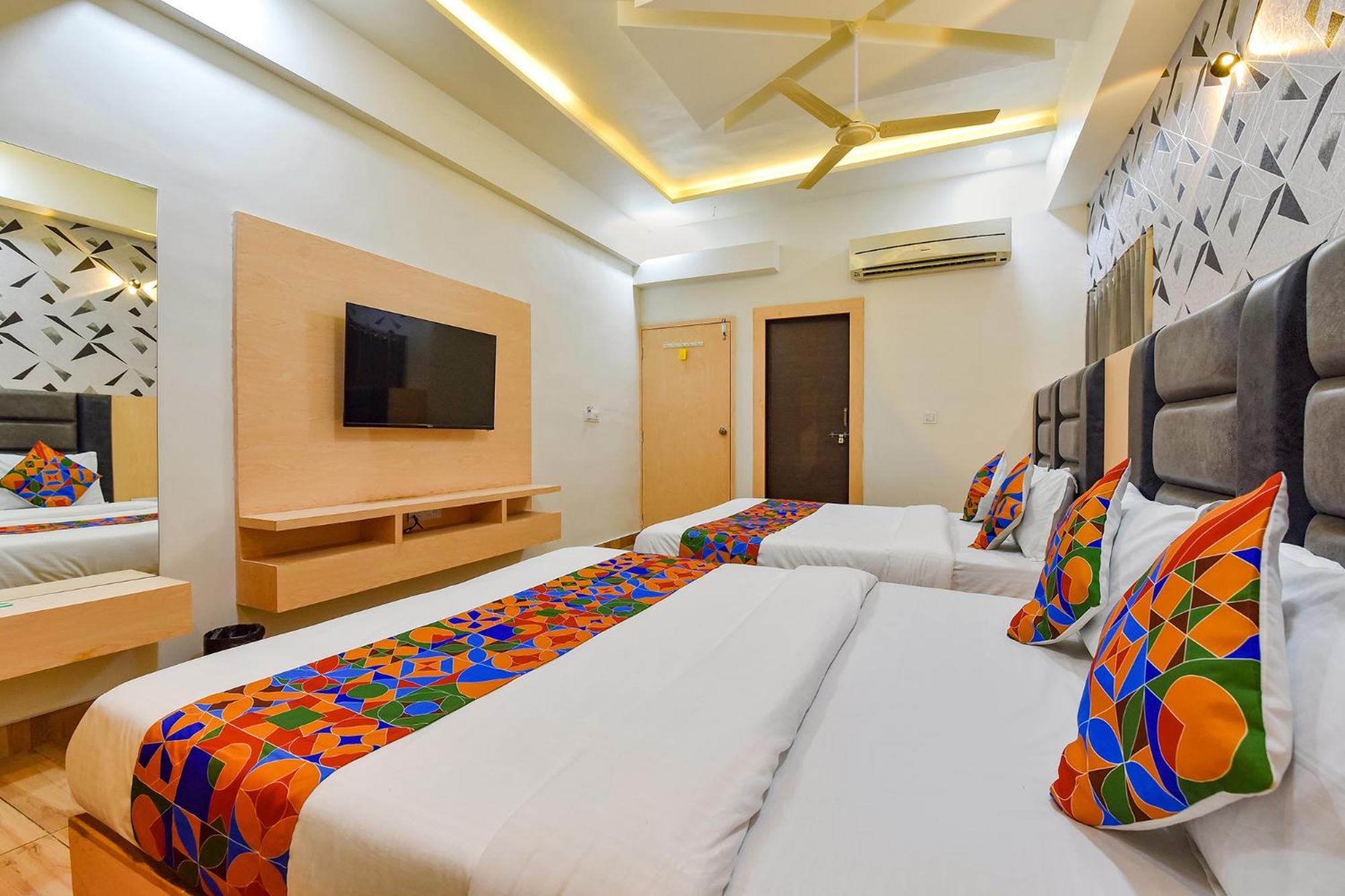 Fabhotel Symphony Grand Ahmedabad Ngoại thất bức ảnh